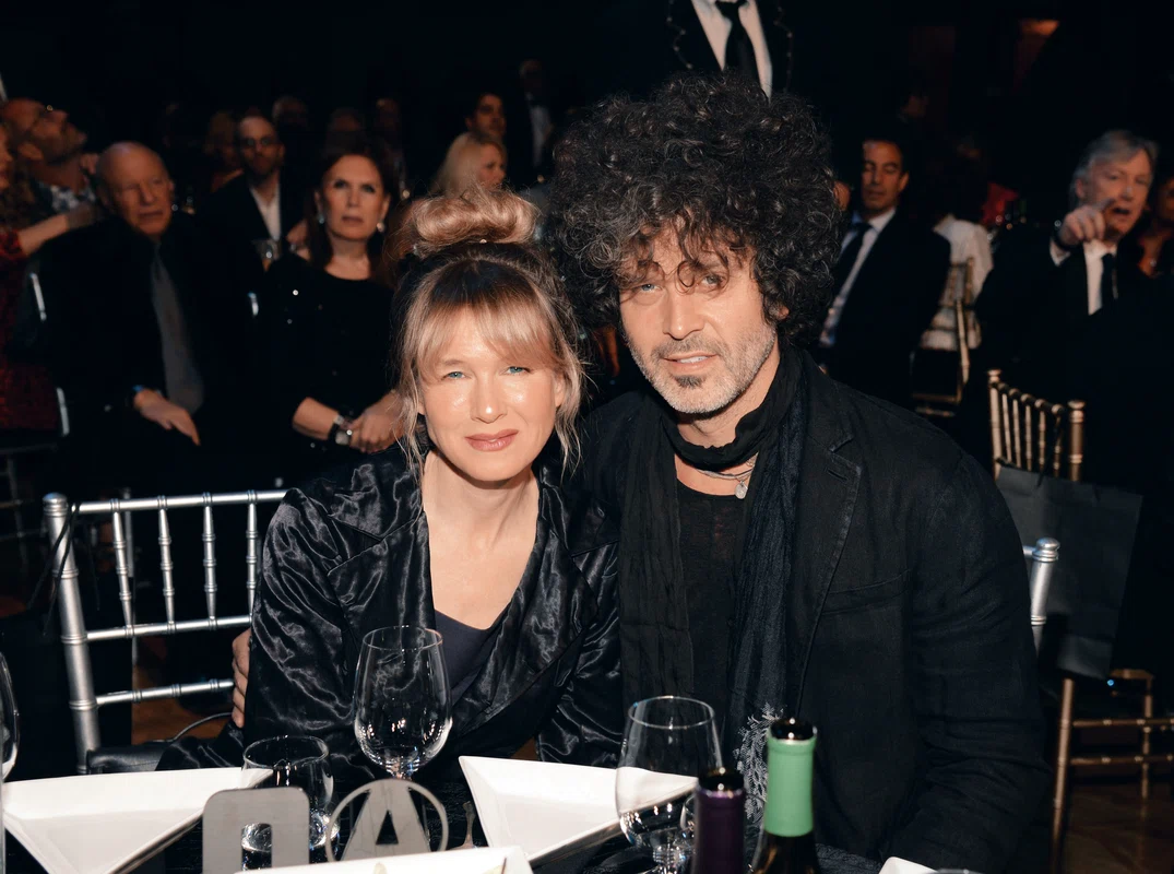 2 dayle bramhall si renee zellweger jpg jpeg