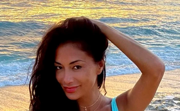 
    Nicole Scherzinger (42 de ani)  