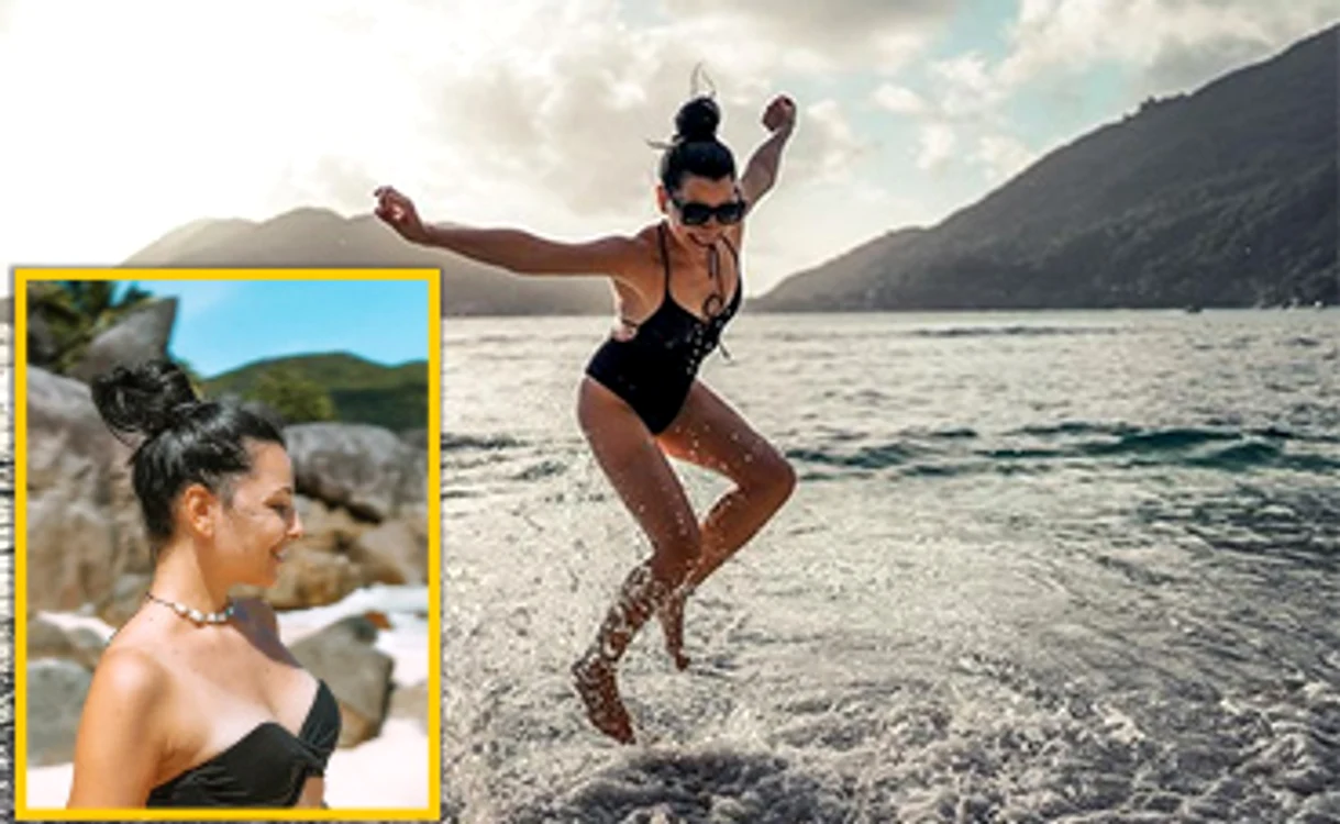 Corina Caragea și-a făcut cadou de ziua ei vacanța în Seychelles
