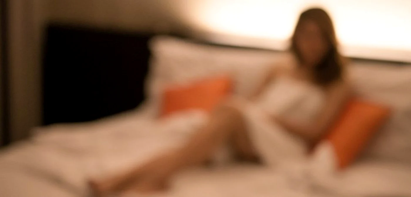 Fetele au postat anunţuri pe net, afirmând că oferă servicii sexuale contracost FOTO Arhivă Adevărul