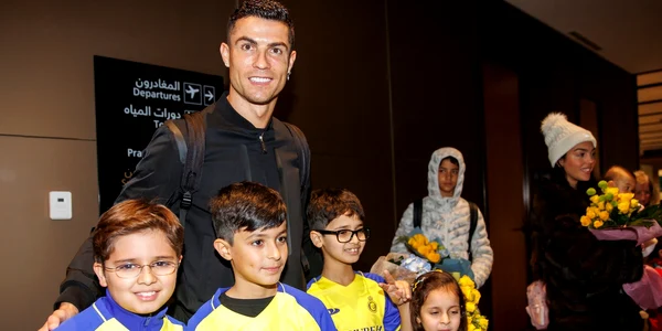 Cristiano Ronaldo sosește în Riyadh la clubul Al Nassr pe 03 ianuarie 2023 în Arabia Saudită  FOTO Profimedia (3) jpg