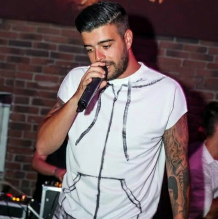 Speak a ales un tatuaj care îl întruchipează chiar pe tatăl artistului