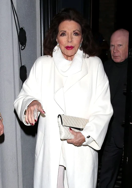 
    Joan Collins  