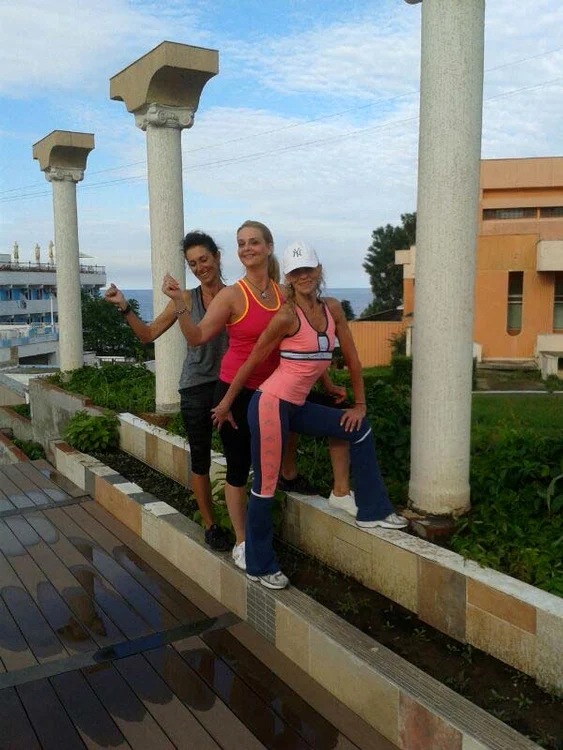 Iuliana Marciuc a stat cinci zile în cantonamentul de slăbit al Luminiţei Nicolescu (dreapta)Foto: arhivă personală