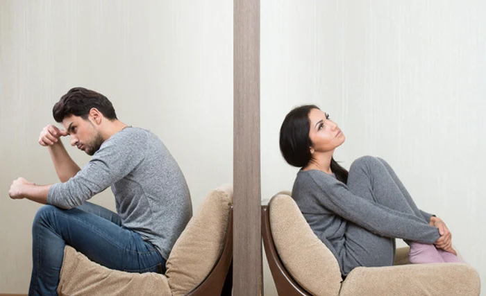 O minciună gravă, dar şi o serie de minciuni mai mici care ascund diverse fapte faţă de partener va distruge încrederea partenerului minţitfoto: 123RF