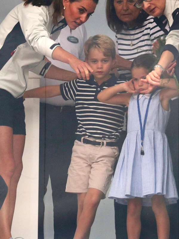 2 ducii de cambridge regata kate middleton charlotte 10 jpg jpeg