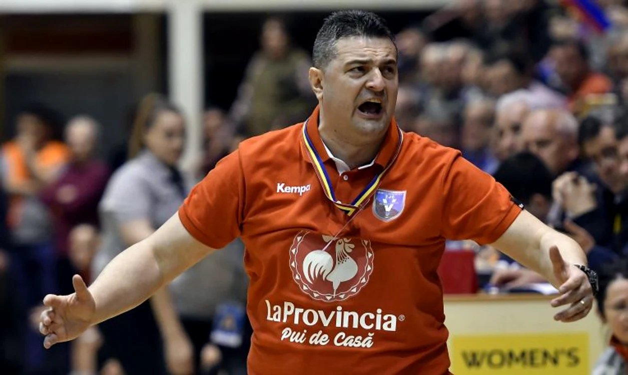 Florentin Pera a fost campion cu SCM Râmnicu Vâlcea (FOTO: Sportpictures)