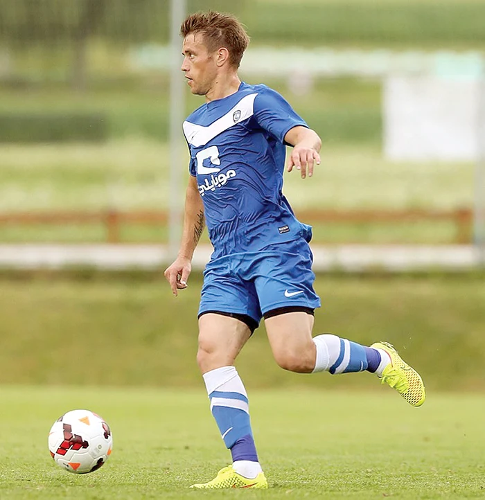 
    Pintilii s-a despărţit de Al HilalFoto: Răzvan Păsărică  