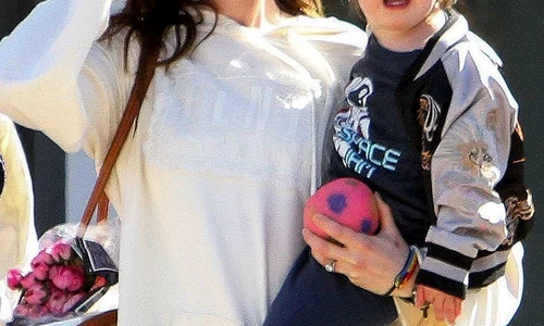 5 hepta 3483738 anne hathaway jpg jpeg