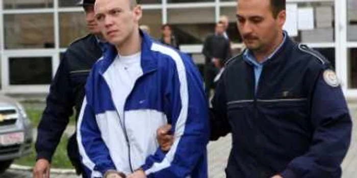 Braşov: Procesul ucigaşului  lui „Râmaru de Braşov“ - public, dar cu uşile încuiate