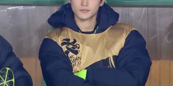 Sung Cho Captură Twitter png