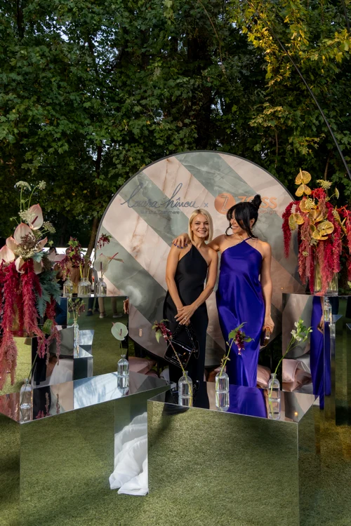 vedete în rochii de mătase foto PR 91A0865 jpg