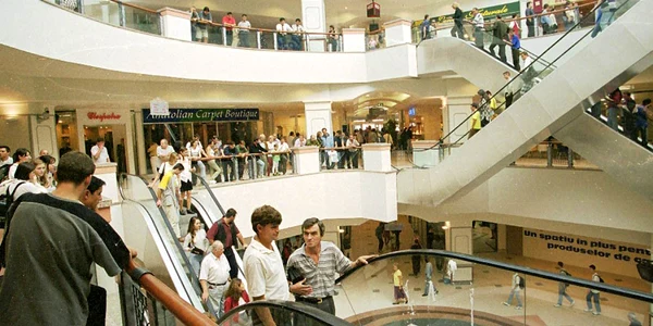 Bucuresti Mall 2001