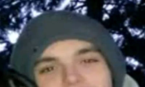 Alex (18 ani) jpeg