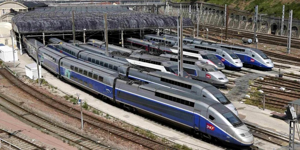 trenuri paris franta tren
