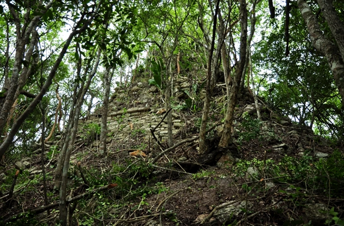 3 maya cities pyramidal jpg jpeg