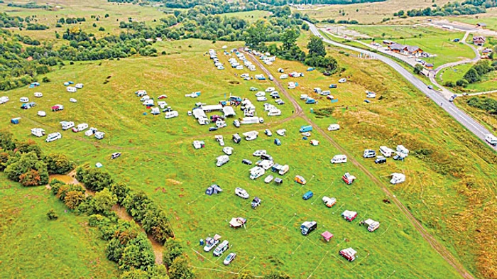 Rulotiştii îşi dau întâlnire  la Camper Fest, la Râşnov