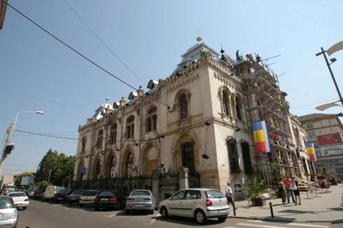 
    Funcţionarii Primăriei Craiova au impresionat prin proiectul lor anticorupţie  