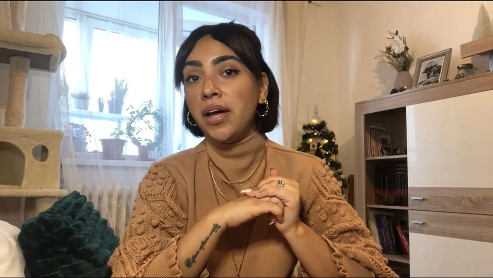 „Românii par turci care vor să fie italieni”. Șocul cultural trăit de o tânără iraniancă mutată la Timișoara