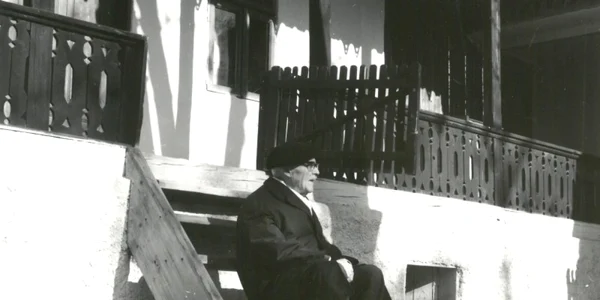 calarasi Scriitorul Tudor Arghezi FOTO MNLR Iaşi