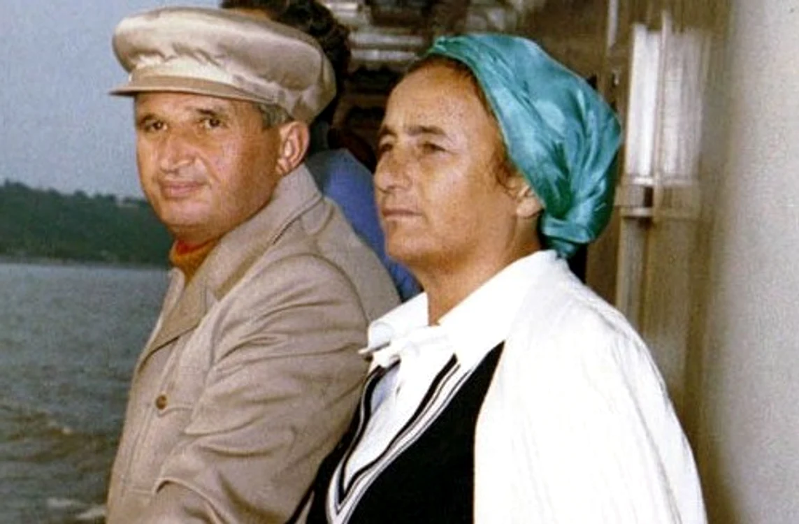 
    Elena și Nicolae Ceaușescu, într-o vacanță în Deltă, în 1976foto: Fototeca online a comunismului românesc  