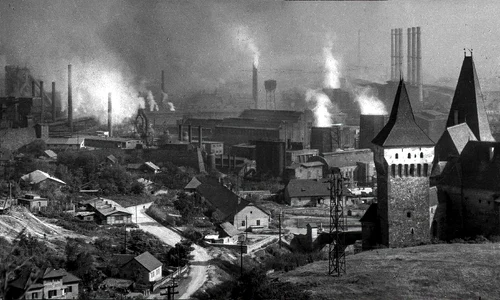 Combinatul din Hunedoara   Sursa Azopan ro jpg