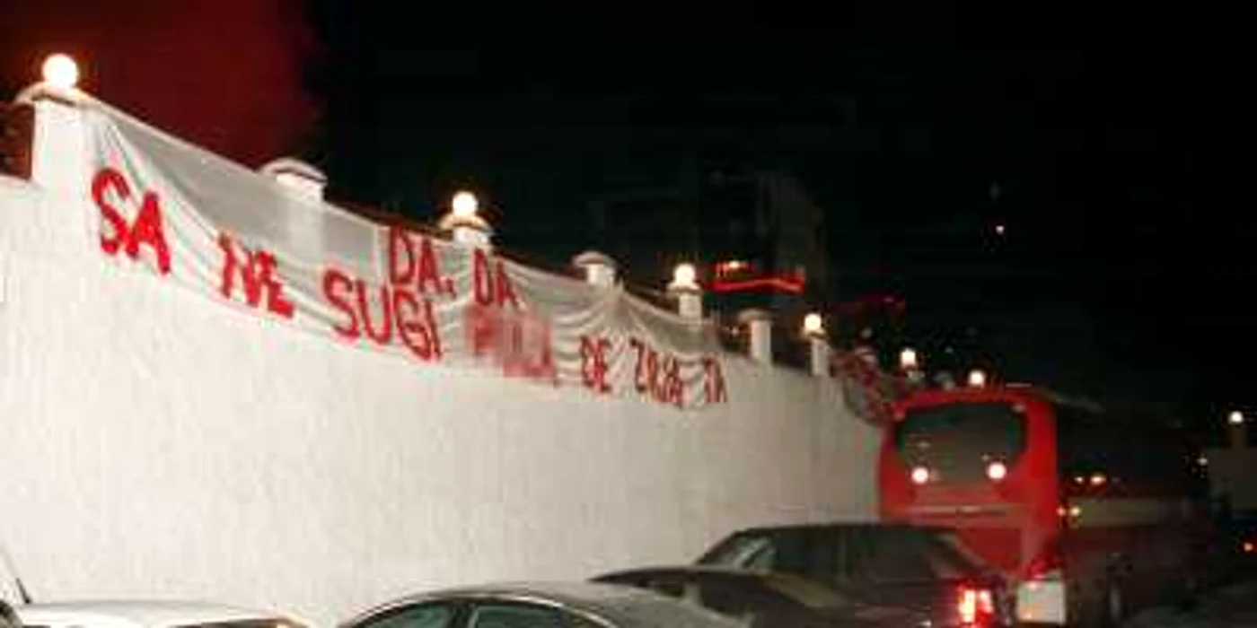 Borcea nu a scăpat nici de ziua lui de furia suporterilor