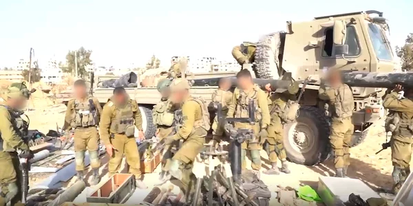 Depozit de arme gasit in Gaza de IDF Captura Video EPA png