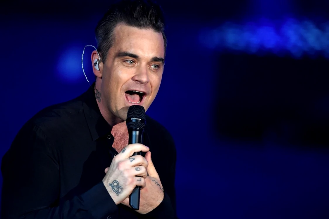 Robbie Williams a eliminat piesa „Angels“ din set listul viitorului turneu pentru promovarea albumului „Under The Radar Volume 2“ FOTO Getty Images
