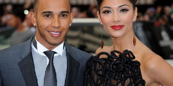 Nicole Scherzinger şi Lewis Hamilton foto guliver/getty images
