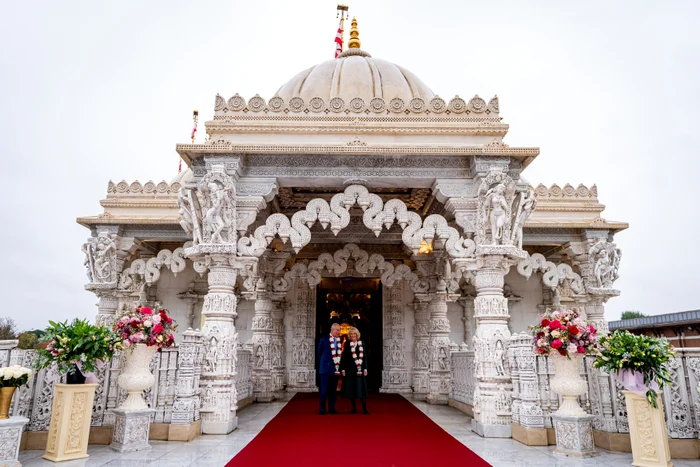 Regele Charles și Regina Camilla au vizitat Templul Neasden pe 29 octombrie 2025, Profimedia (3) jpg