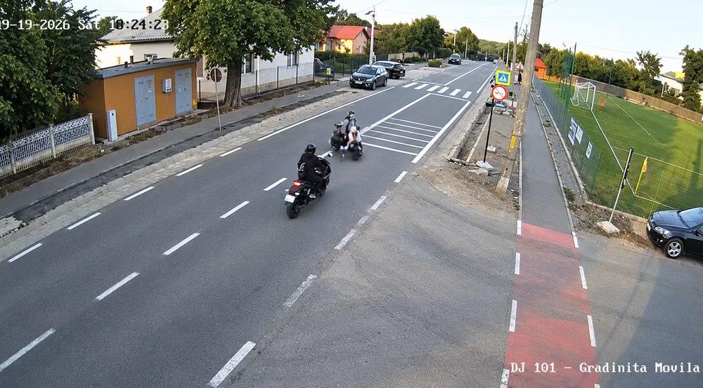 Copil de 3 ani transportat pe scuter, mort într-un accident cu o motocicletă. Mesajul dur al unui polițist
