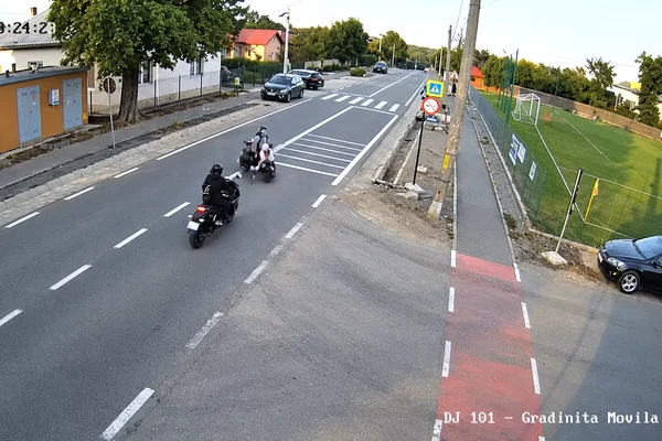 Copil de 3 ani transportat pe scuter, mort într-un accident cu o motocicletă. Mesajul dur al unui polițist