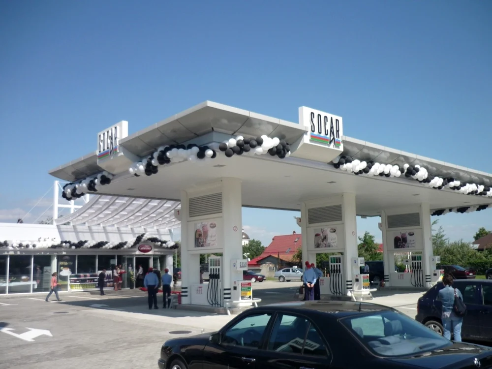 Prima staţie SOCAR din Piatra Neamţ a fost inaugurată marţi, 2 iulie FOTO Adevărul