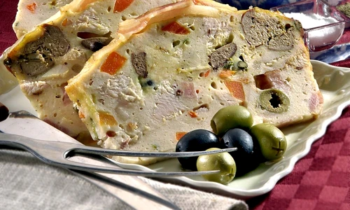 terina cu carne de gaina jpeg