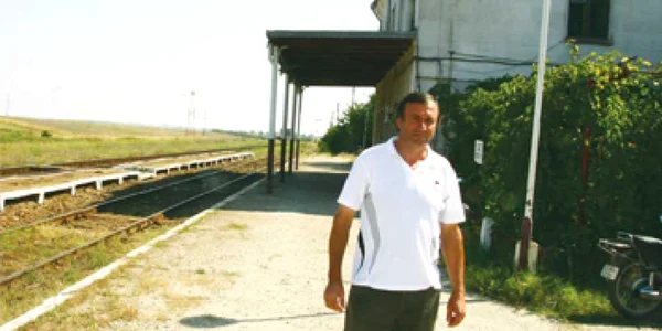 Trenul NATO s-a împiedicat în 1999 de un oltean