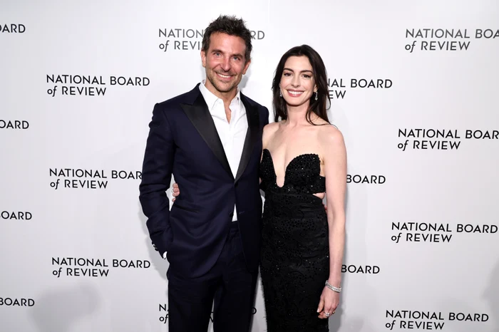 Anne Hathaway, Bradley Cooper, Getty jpg