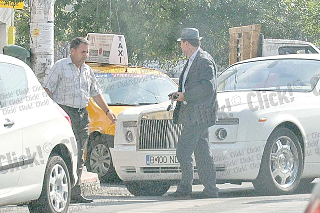 Nicorescu a  prezentat bijuteria  prietenilor săi