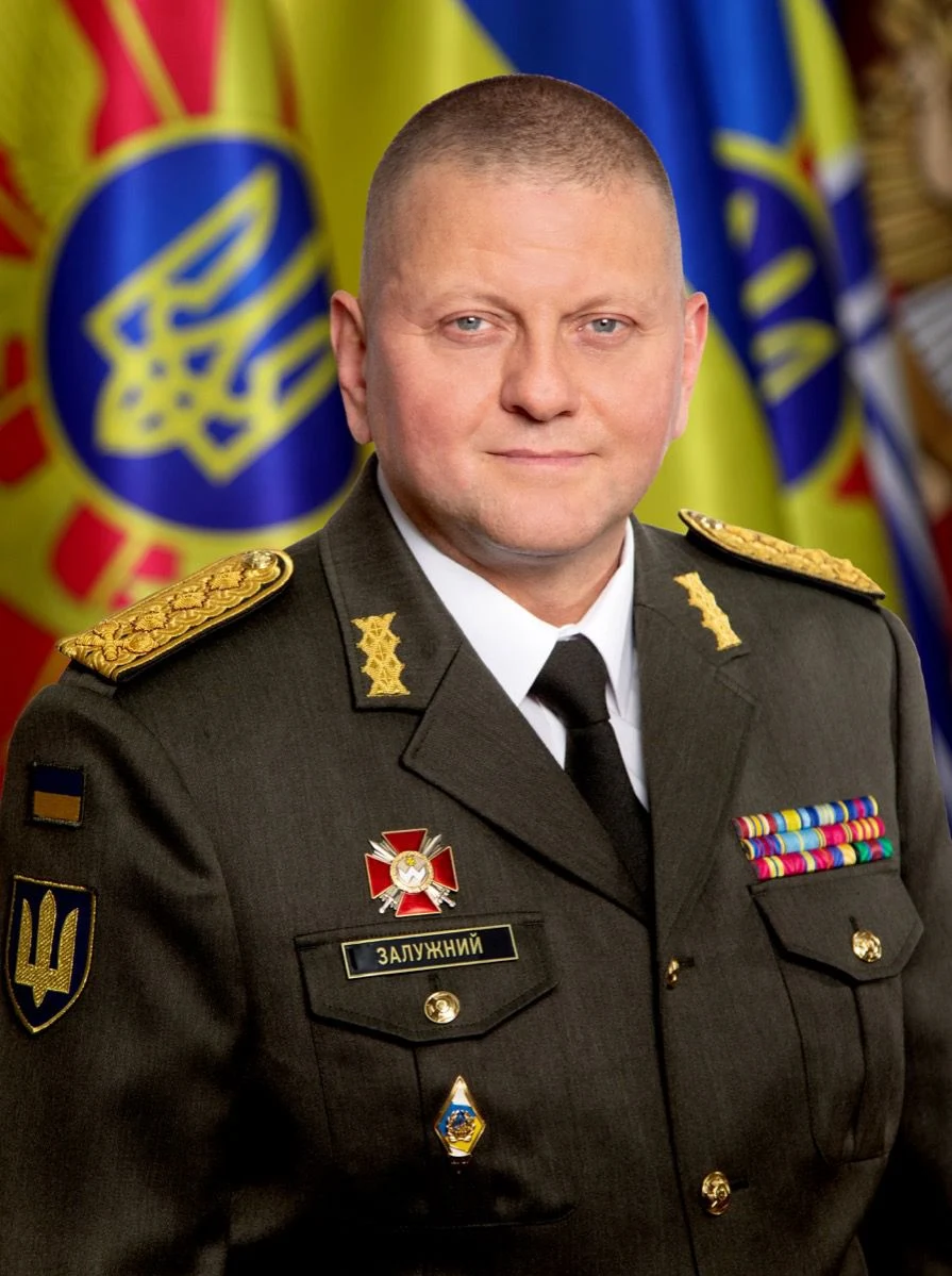 Surpriză la Kiev: Un om din cercul de încredere al lui Zelenski vrea să candideze la președinție