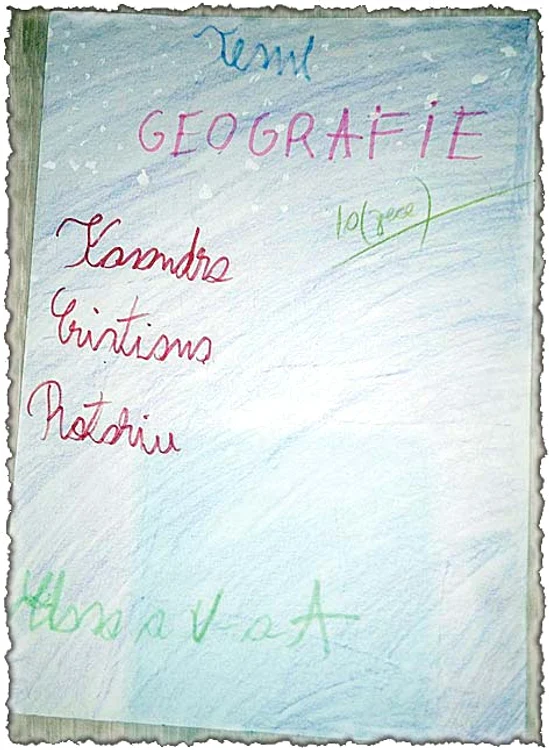 Elevă în clasa a VI-a la o şcoală din Timişoara, Kassandra este cea mai bună din clasă