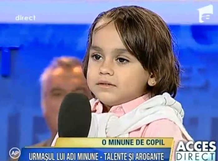 Adi cel mic îi seamănă tatălui