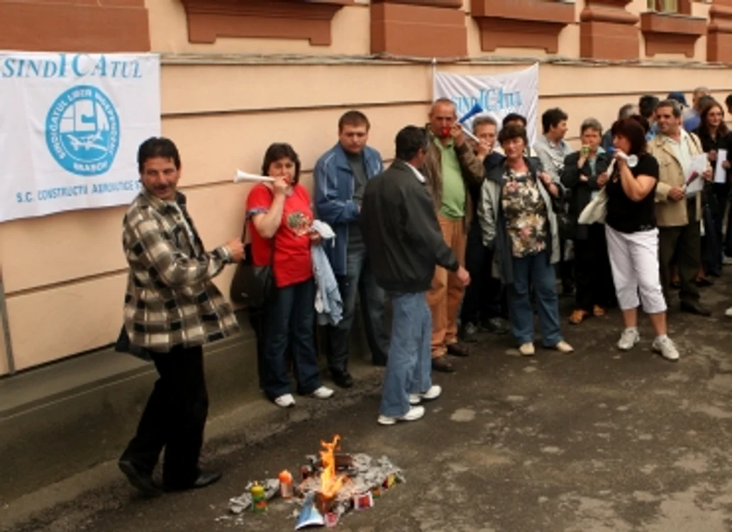 Braşov: Şomerii de la ICA sunt muritori de foame