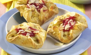 Curd Bundles with Almonds jpeg