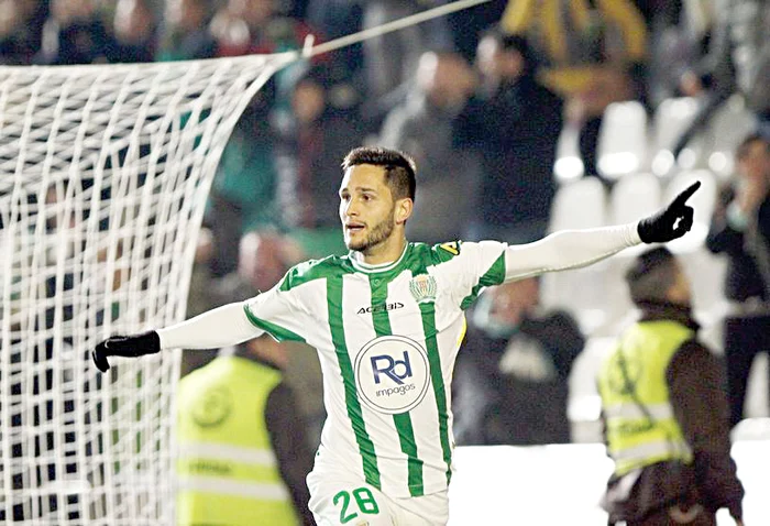 
    Florin Andone e omul momentului în prima ligă spaniolă de fotbal  