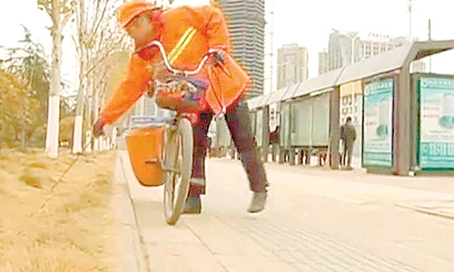 Yu Youzhen  are în cont  1,6 milioane de dolari jpeg