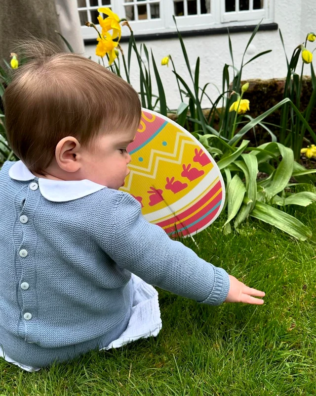 Fiul Prințesei Eugenie, Ernie, Instagram 