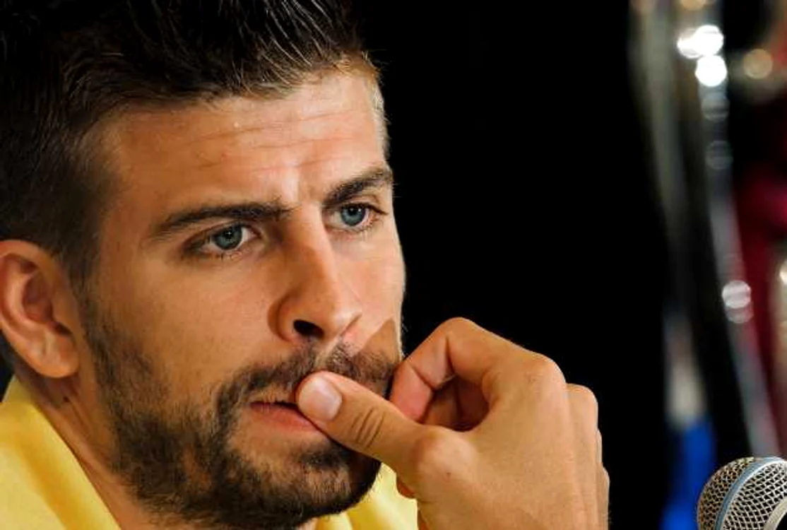 Rebelul Gerard Pique are probleme cu poliţiştii catalani