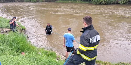 cautare fetita cazută tarnava mare 1, foto ISU Harghita