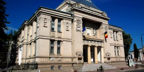 Femeile din învăţământ au intrarea gratuită la muzeele din Târgovişte