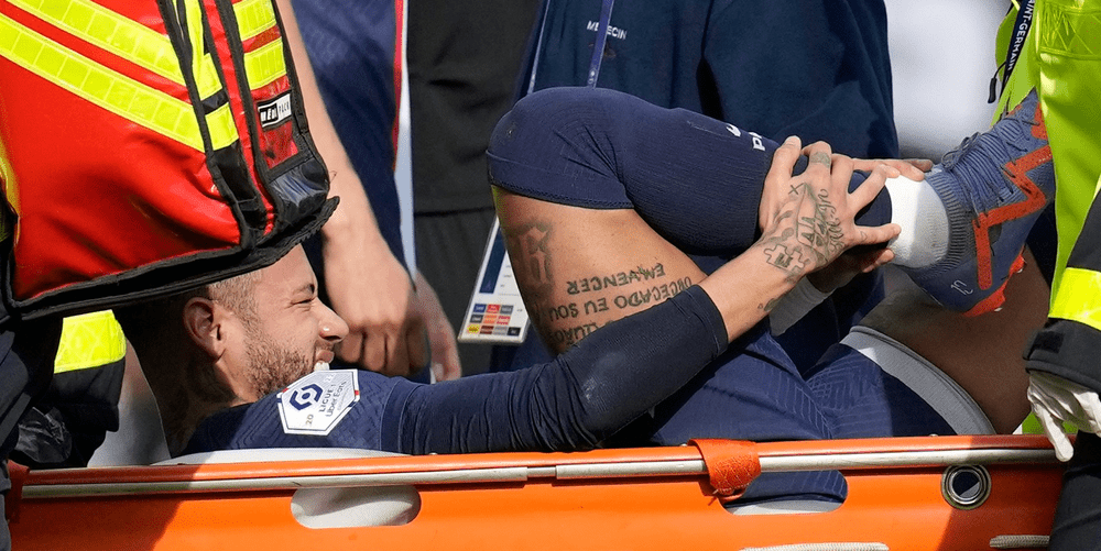 Neymar se operează și ratează tot sezonul. Dugarry, încântat: cea mai bună veste!